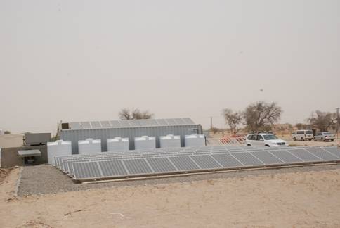 Large scale, container sized solar powered water desalination system in the dessert