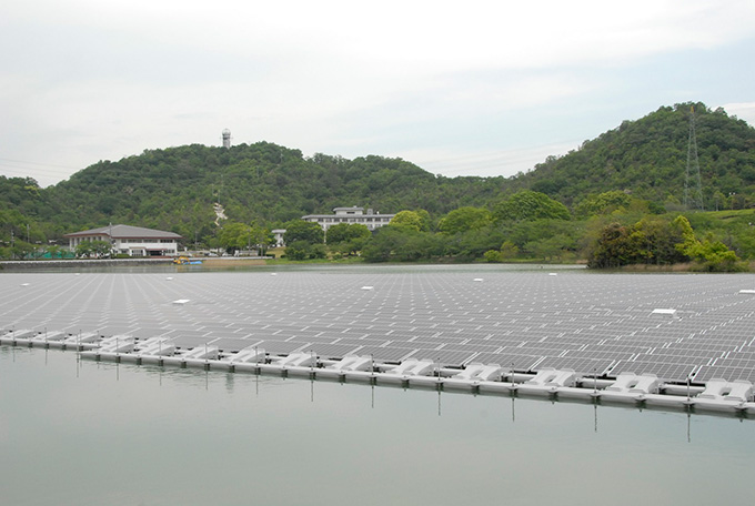 Kyocera 2.3MW Floating Solar Power Plant in Kasai City