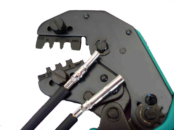 MC4 connector crimping tool